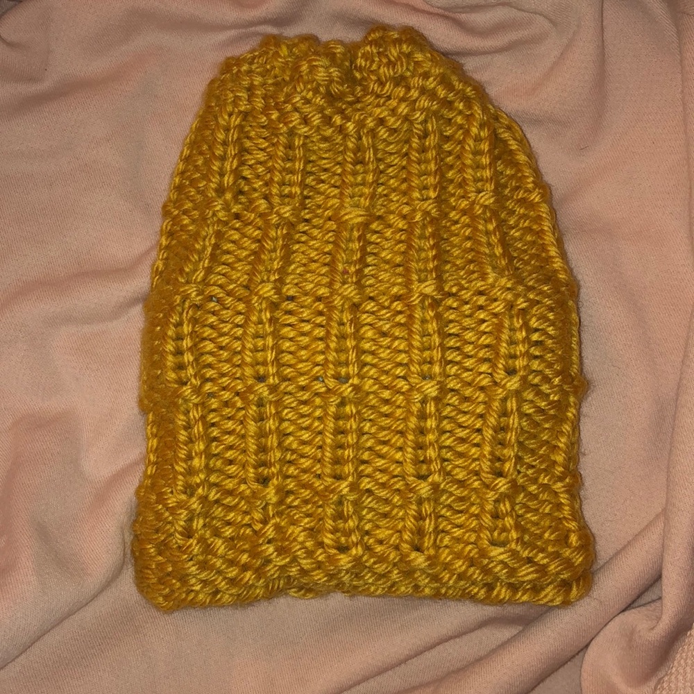 Hand knitted cap by me CapriCap$